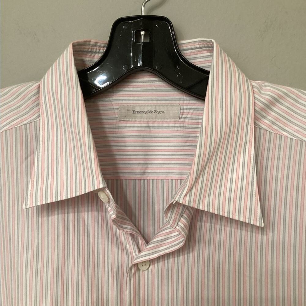 Ermenegildo Zegna Men’s Large Button-Down Shirt in Excellent Preloved Condition!